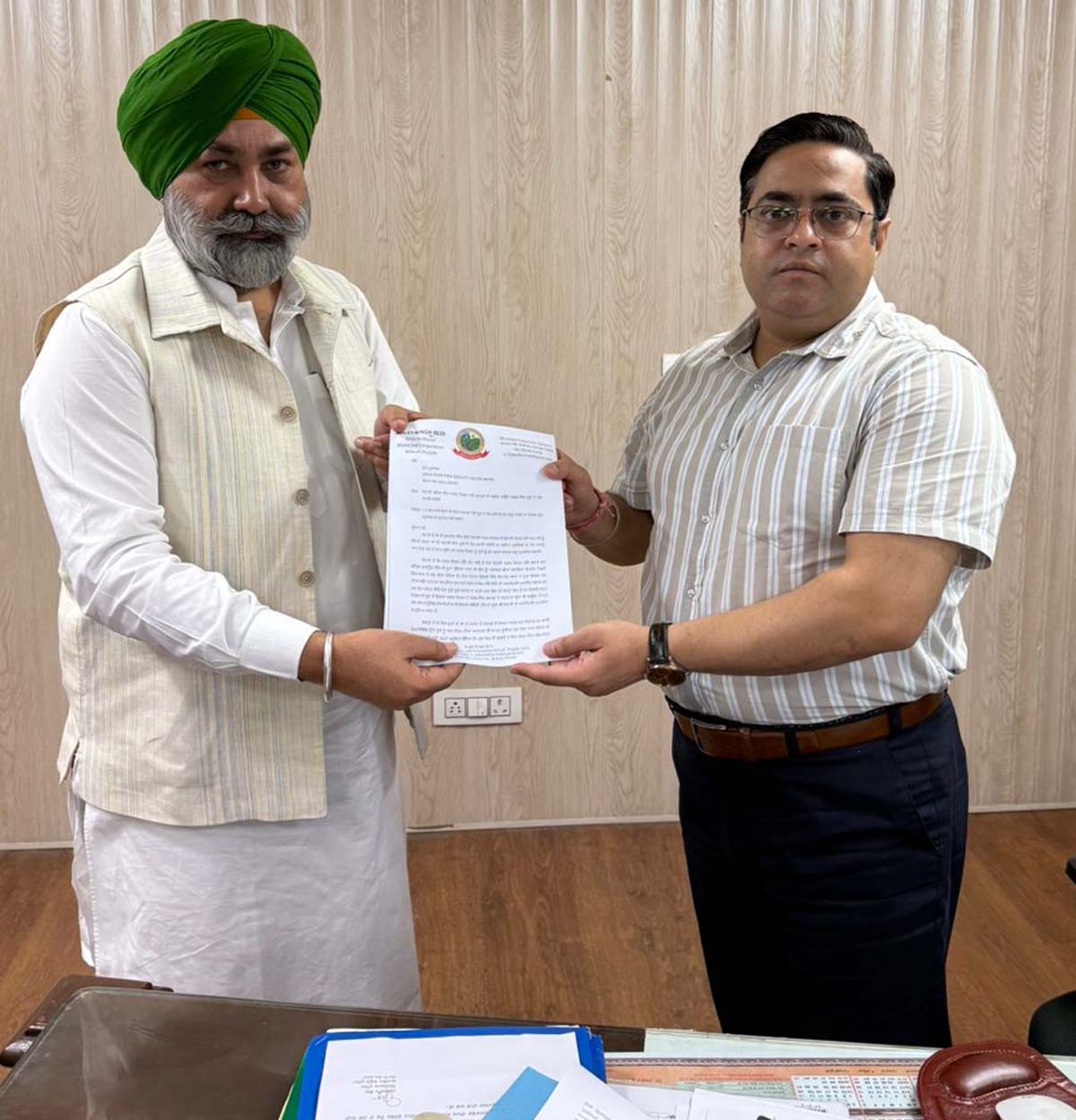 If space is not provided for garbage in 15 days, there will be a dharna in front of the office of the Chief Administrator of GMADA - Kuljit Singh Bedi.